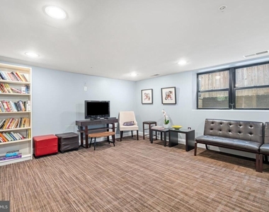 1354 Euclid Street Nw - Photo Thumbnail 24