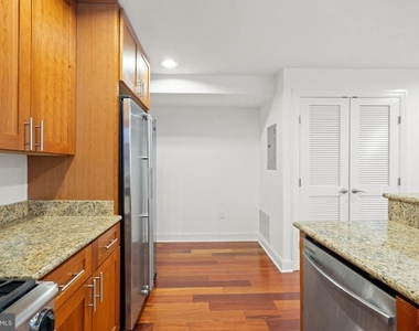 1354 Euclid Street Nw - Photo Thumbnail 8