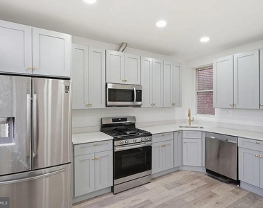 2032 North Capitol Street Nw - Photo Thumbnail 1