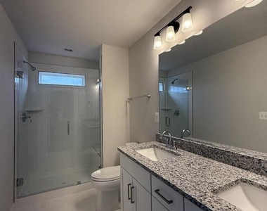 1362 Laconia Ln - Photo Thumbnail 13