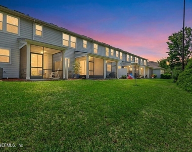 381 Richmond Drive - Photo Thumbnail 40