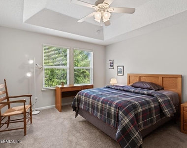 381 Richmond Drive - Photo Thumbnail 17