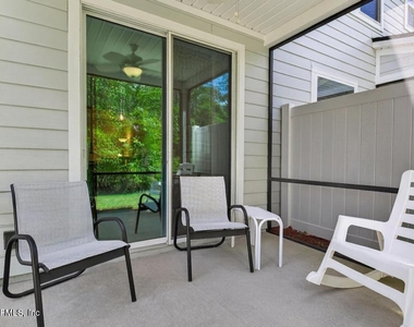 381 Richmond Drive - Photo Thumbnail 32