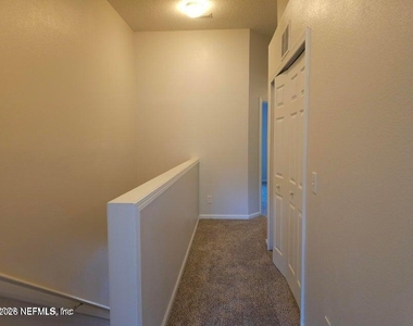 13366 Stone Pond Drive - Photo Thumbnail 10