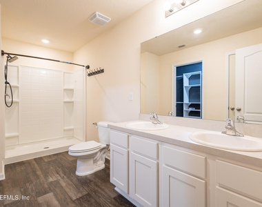 2446 Oak Stream Drive - Photo Thumbnail 18
