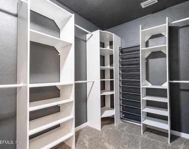 2446 Oak Stream Drive - Photo Thumbnail 20