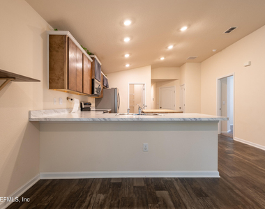 2446 Oak Stream Drive - Photo Thumbnail 12