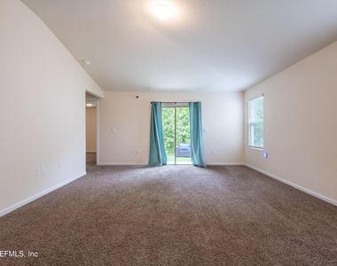 2446 Oak Stream Drive - Photo Thumbnail 13