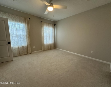 61 Pinebury Lane - Photo Thumbnail 13