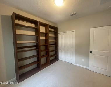61 Pinebury Lane - Photo Thumbnail 17