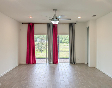 15524 Creek Edge Court - Photo Thumbnail 5