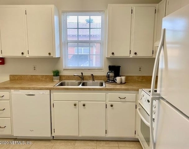1815 Van Wert Avenue - Photo Thumbnail 2