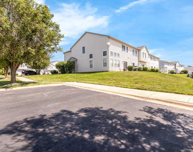 14857 W Victoria Crossing - Photo Thumbnail 6