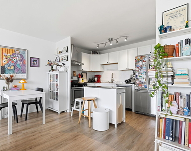 1450 E 55th Place - Photo Thumbnail 5