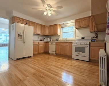 2618 N 73rd Avenue - Photo Thumbnail 17