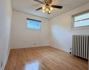 2618 N 73rd Avenue - Photo Thumbnail 15