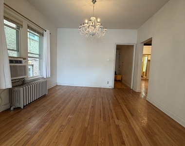 2618 N 73rd Avenue - Photo Thumbnail 7