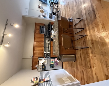 2010 W Pierce Street - Photo Thumbnail 9