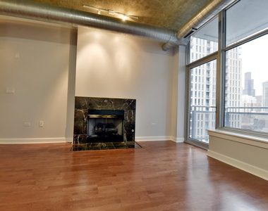 1305 S Michigan Avenue - Photo Thumbnail 6