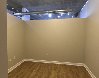 1305 S Michigan Avenue - Photo Thumbnail 17