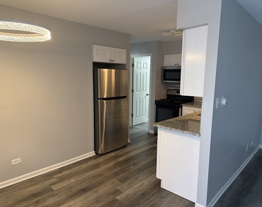 110 W 66th Street - Photo Thumbnail 2