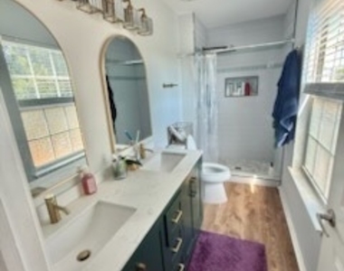 86 Newberry Court - Photo Thumbnail 13