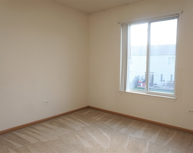 407 Waubonsee Drive - Photo Thumbnail 31
