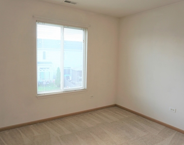 407 Waubonsee Drive - Photo Thumbnail 30