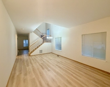 407 Waubonsee Drive - Photo Thumbnail 21