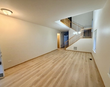 407 Waubonsee Drive - Photo Thumbnail 22