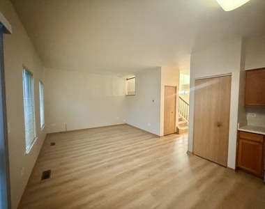 407 Waubonsee Drive - Photo Thumbnail 24