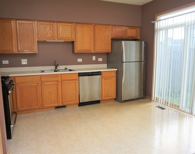 407 Waubonsee Drive - Photo Thumbnail 10