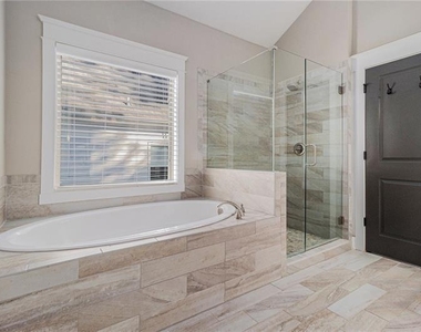 519 Holcomb Bridge Road - Photo Thumbnail 15