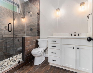 519 Holcomb Bridge Road - Photo Thumbnail 26