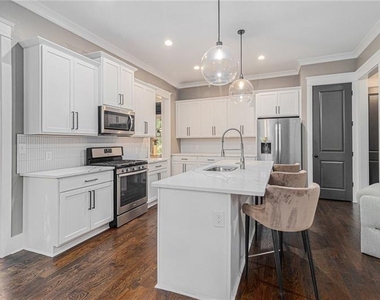 519 Holcomb Bridge Road - Photo Thumbnail 8