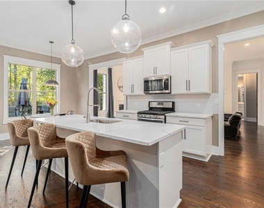 519 Holcomb Bridge Road - Photo Thumbnail 9
