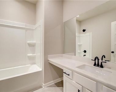 4654 Cypress Landing Way - Photo Thumbnail 21