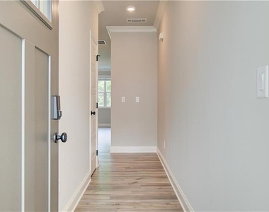 4654 Cypress Landing Way - Photo Thumbnail 1