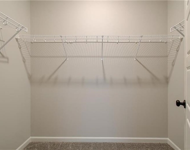 4654 Cypress Landing Way - Photo Thumbnail 20