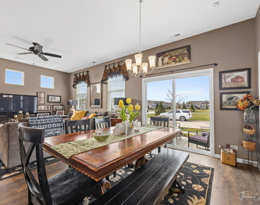 1770 Southern Circle - Photo Thumbnail 9