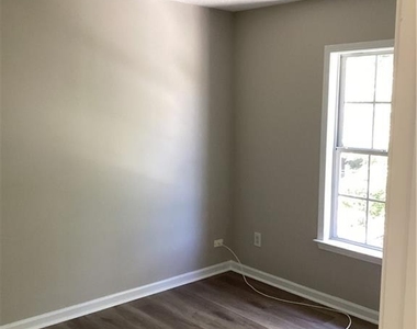 550 Ashland Parkway - Photo Thumbnail 29