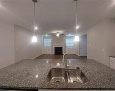 3473 Minister Alley - Photo Thumbnail 7
