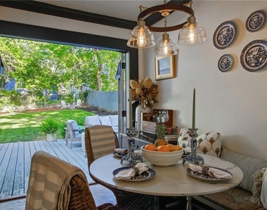 1189 Atlantic Drive Nw - Photo Thumbnail 19
