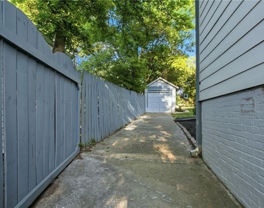 1189 Atlantic Drive Nw - Photo Thumbnail 38