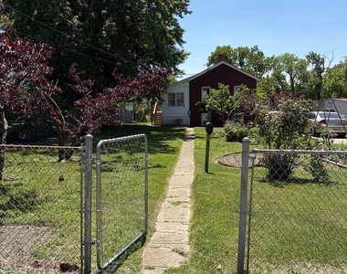 315 Pierce Street - Photo Thumbnail 2