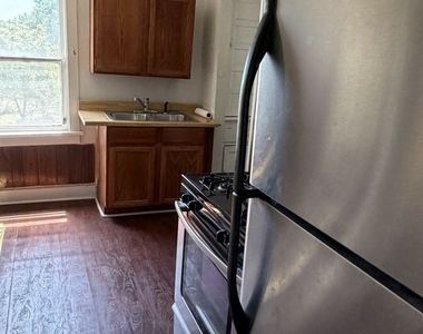 315 Pierce Street - Photo Thumbnail 9