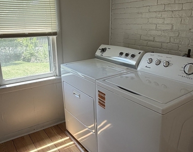 315 Pierce Street - Photo Thumbnail 7