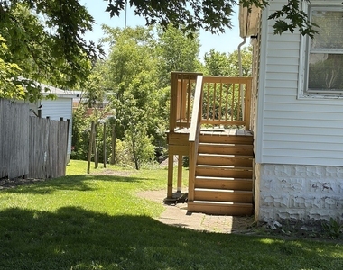 315 Pierce Street - Photo Thumbnail 3