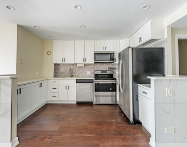40 E 9th Street - Photo Thumbnail 7
