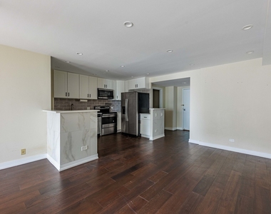 40 E 9th Street - Photo Thumbnail 4